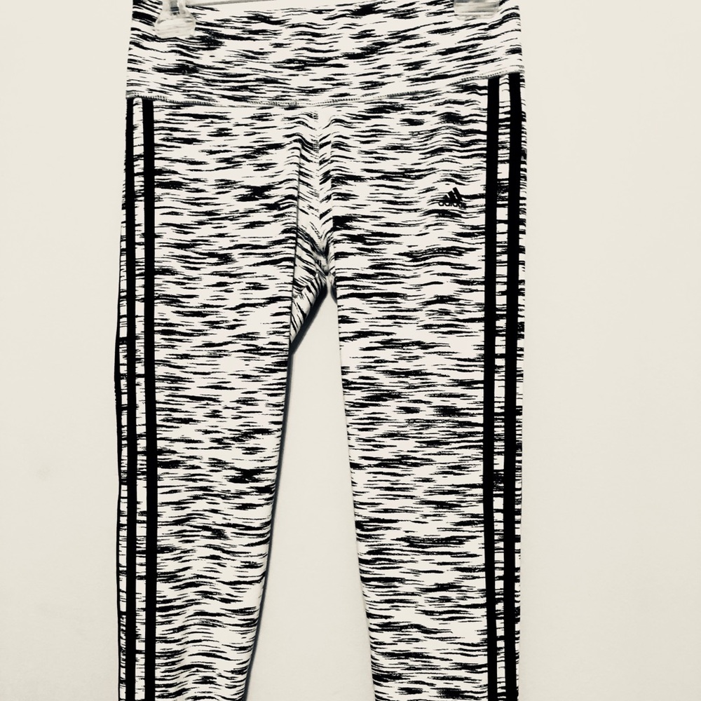 Adidas gym leggings